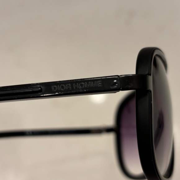 Dior Sunglasses - Picture 3 of 4